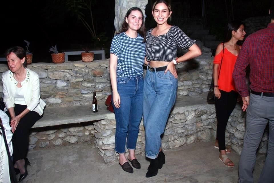 Magaly Arangua y Jéssica Carvajal