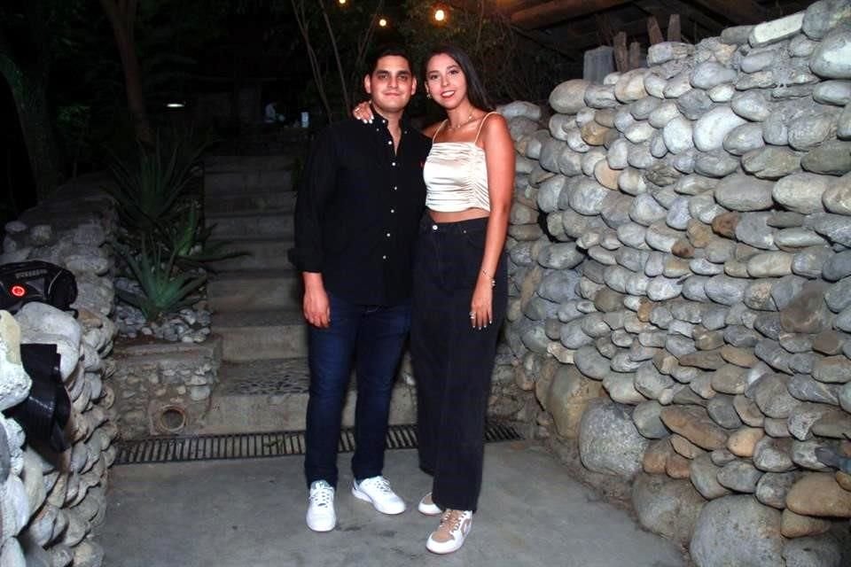 Mauricio Cantú y Mariela Villarreal