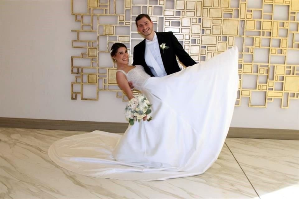 Gabriel Coronado Hinojosa y Daniela Lozano González