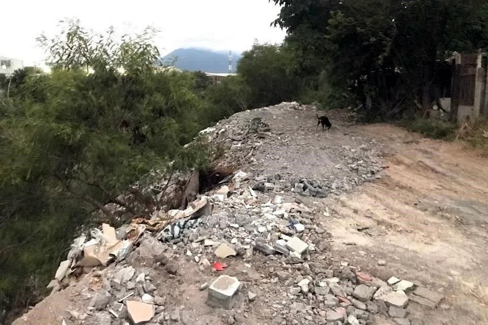 A través de un recorrido, el acusado fue sorprendido en un vehículo de carga cuando ingresaba a una propiedad ubicada en Paseo Cucharas y Raúl Salinas.