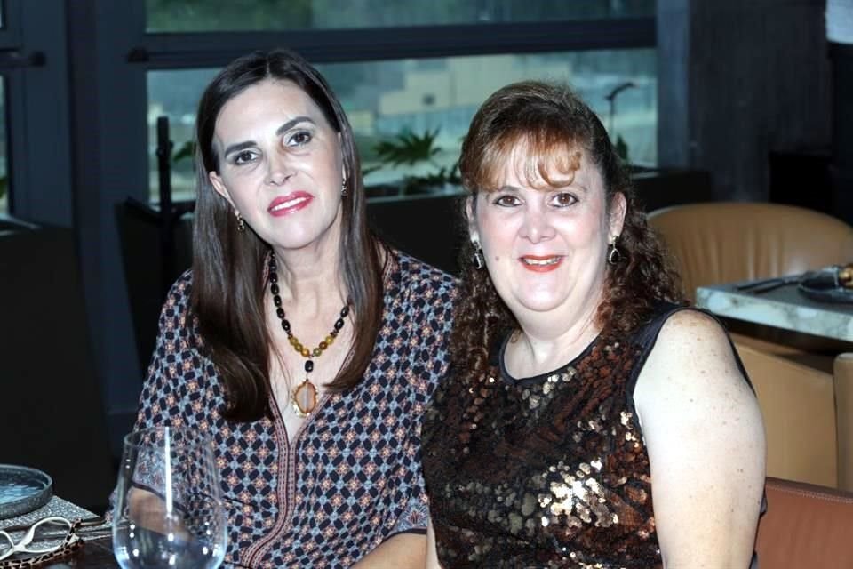Eliza de Maiz y Graciela Lozano