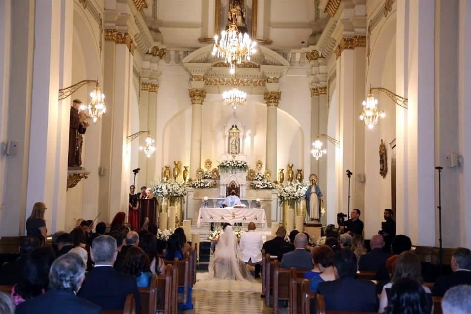 Boda Rosa Carolina Licona González y Héctor Mauricio Molina Romo