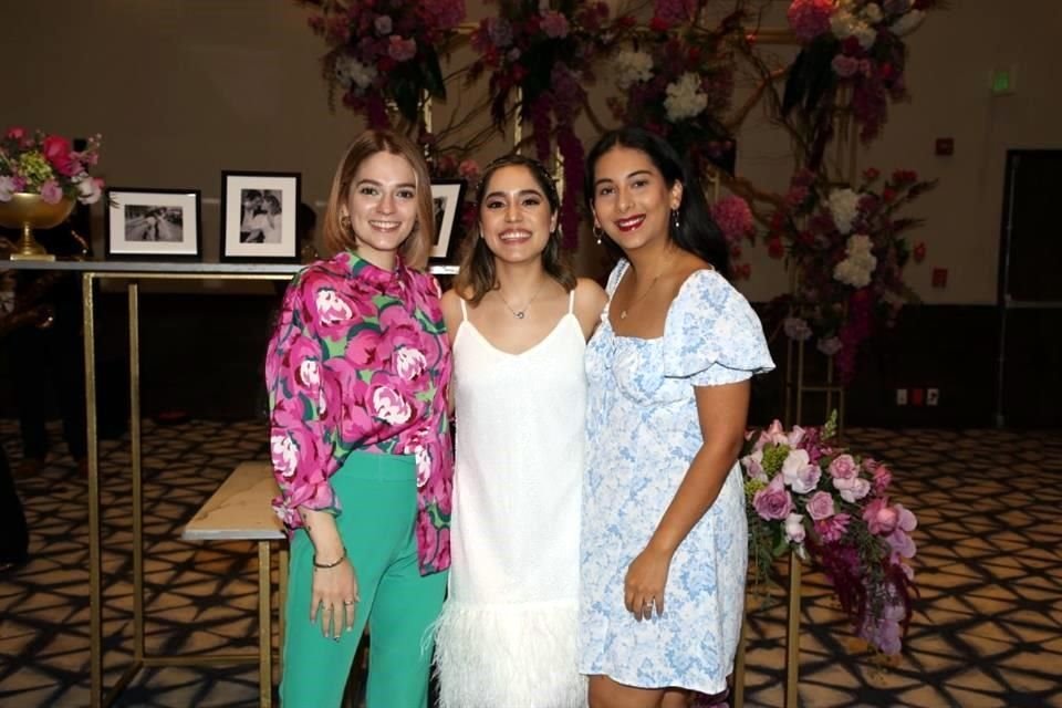 Brenda Caballero, Andrea Zúñiga Leal y Mariana Hernández