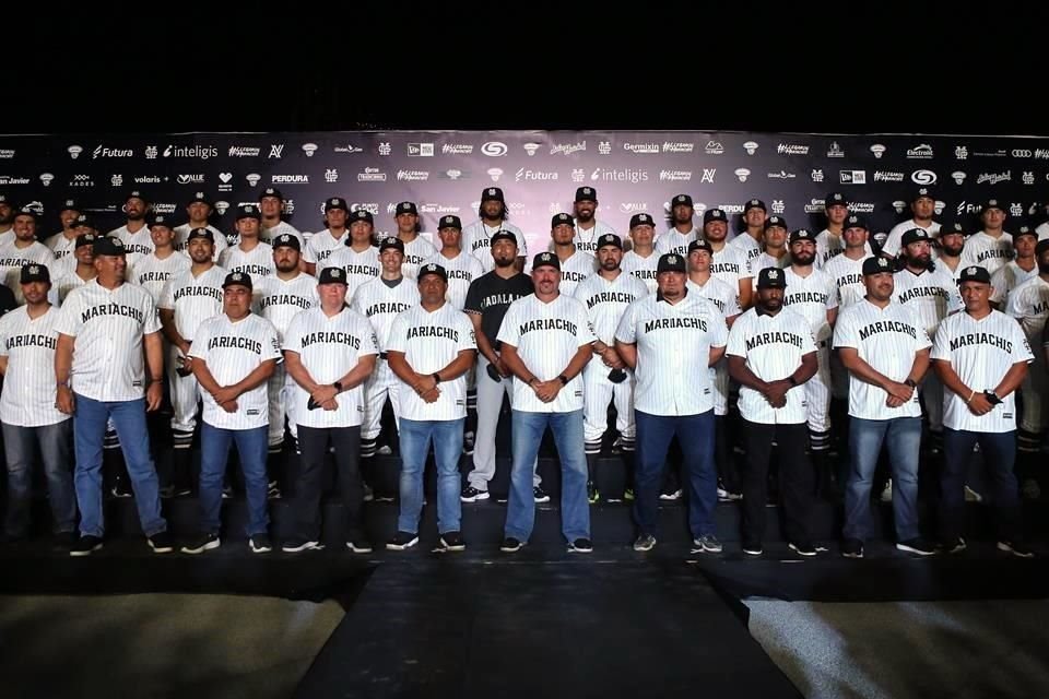 Presentan a los Mariachis, que esperan luz verde para debutar el viernes en la LMB con 35 por ciento de aforo en el Panamericano.