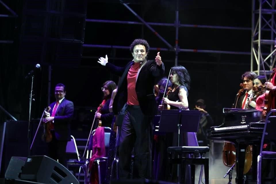 Bajo la batuta de su titular, Abdiel Vázquez, La Súper presentó un programa muy atractivo que incluyó música inspirada en los ritmos de América.