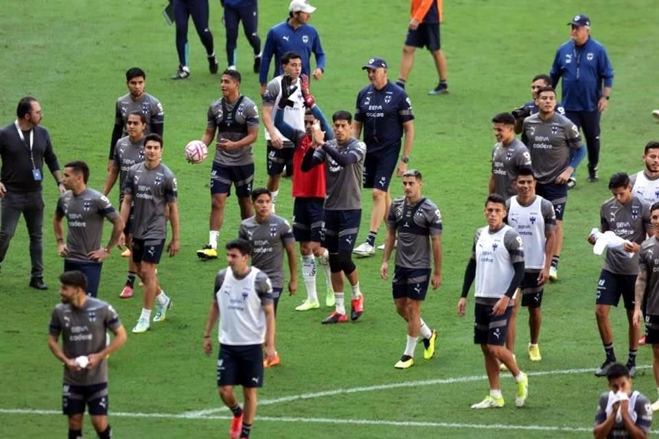 La alineación de Rayados sufrirá varios cambios en relación a la ida, en Pachuca.