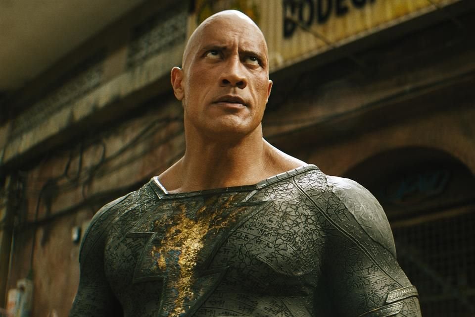 'Black Adam', la cinta protagonizada por Dwayne Johnson, se llevó el primer lugar de las taquillas a nivel internacional.