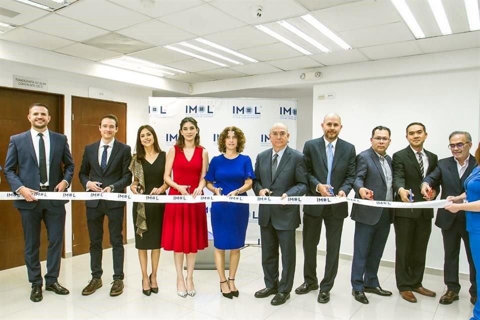 Inauguración de la Suite para Cirugía Refractiva Láser del Instituto de Microcirugía Ocular Láser de Monterrey.