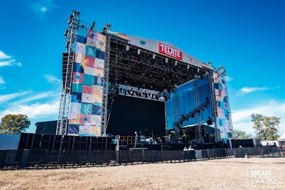 El festival Tecate Bajío contará con las presentaciones de The Cardigans, Zoé, Panteón Rococó, zona de standuperos y hasta lucha libre.