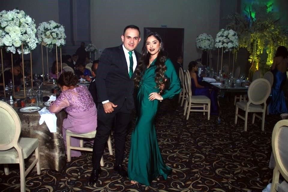 Carlos García y Sarahí Guajardo
