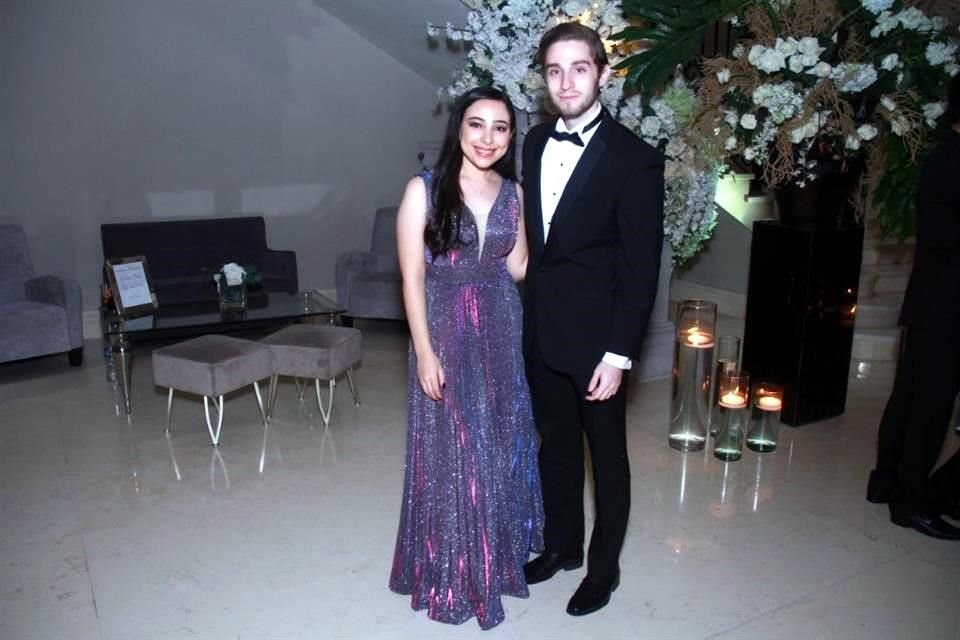 Valeria Treviño y Patricio Garza