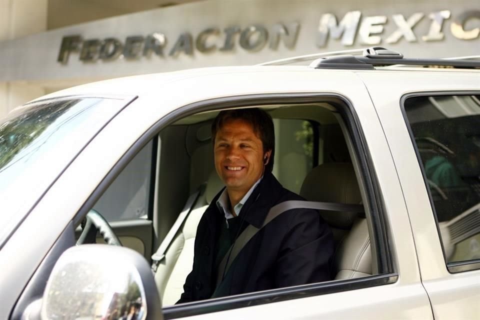 José Antonio Noriega llegará hoy a la Ciudad para ser presentado como presidente deportivo de Rayados.