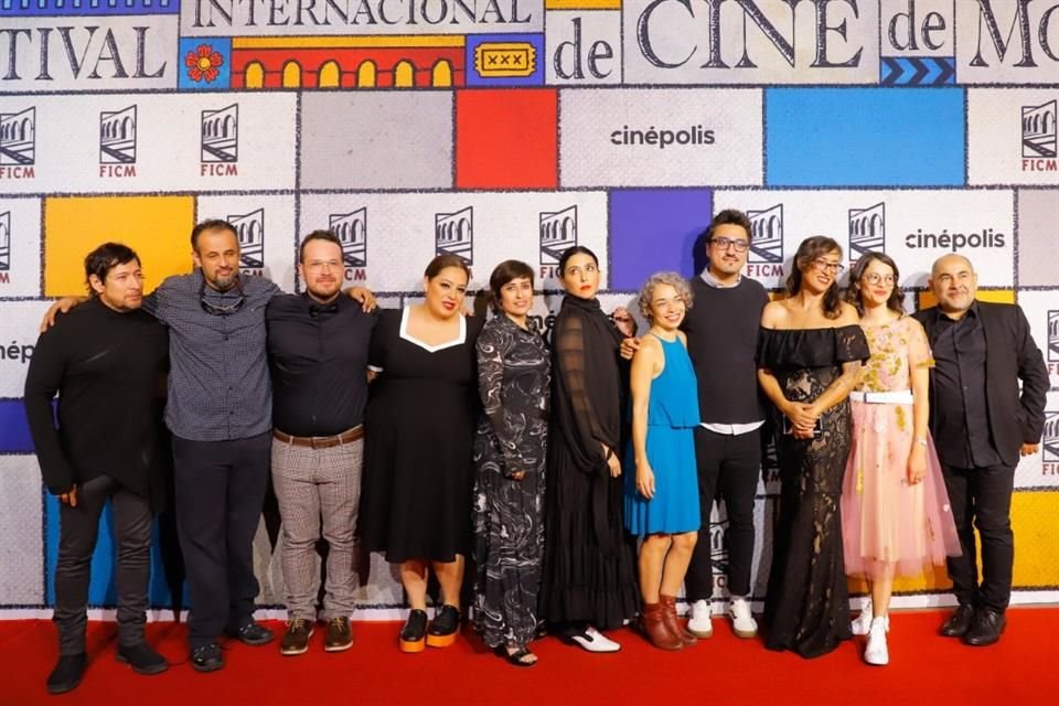 Los Animadores del Taller de Chucho asistieron a la Alfombra roja de la película, 'Pinocho' del director Guillermo del Toro.