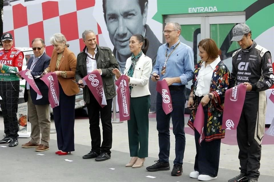 Claudia Sheinbaun, Jefa de Gobierno de la #CDMX, cortó el listón en la Inauguración del Museo Mexico GP.