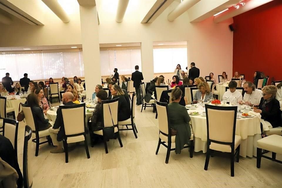 En el Museo Marco fue ofrecido un brunch para las mujeres.