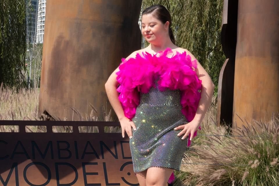 Con una pasarela incluyente, All Inclusive Runway es una iniciativa que afirma que la belleza viene en muchos envases.
