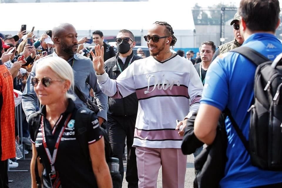 Hamilton llegó con estilo al AHR.