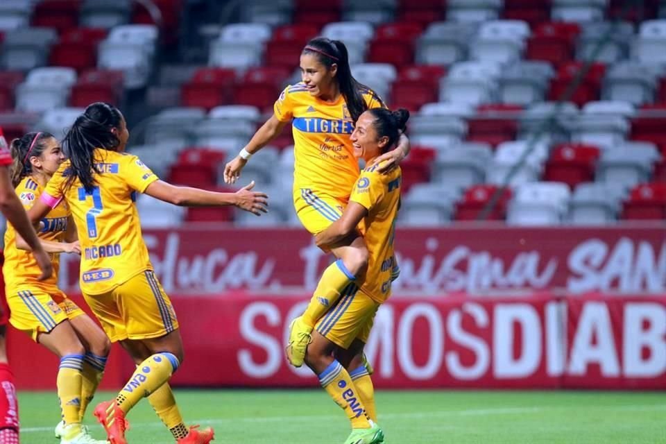 Repasa las acciones del partido Toluca-Tigres Femenil por la ida de Cuartos.