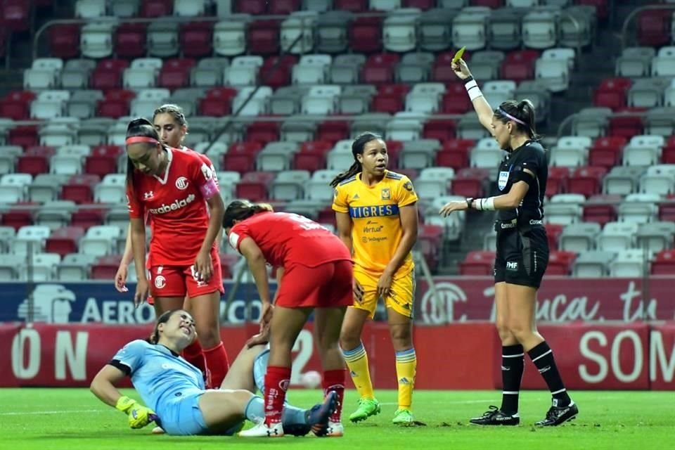 Repasa las acciones del partido Toluca-Tigres Femenil por la ida de Cuartos.