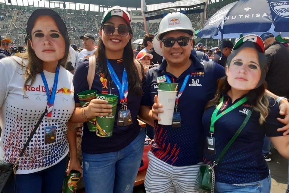 Ismael Reyes es integrante del Checo Fan Club.