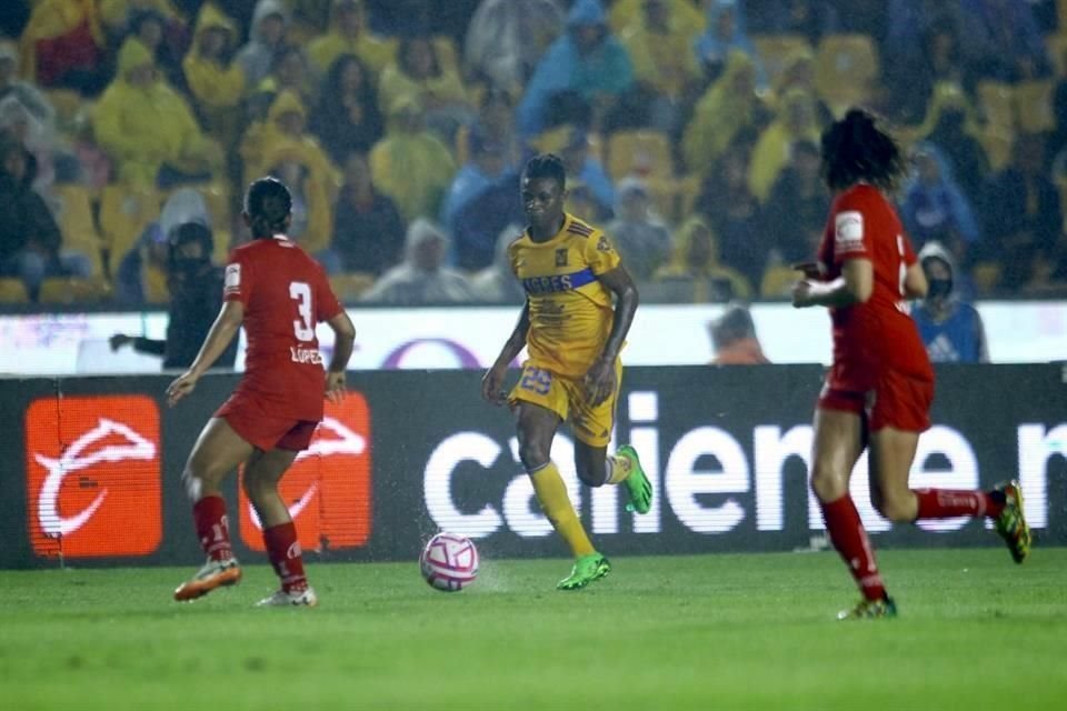 Tigres Femenil goleó 5-0 a Toluca y avanzó a las Semifinales del Apertura 2022 con un aplastante global de 9-0; su rival será Rayadas o América Femenil.