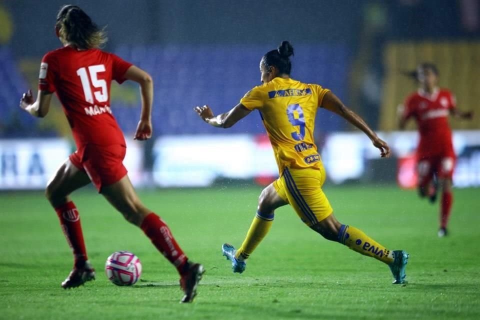 Tigres Femenil goleó 5-0 a Toluca y avanzó a las Semifinales del Apertura 2022 con un aplastante global de 9-0; su rival será Rayadas o América Femenil.