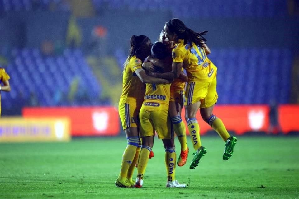 Tigres Femenil goleó 5-0 a Toluca y avanzó a las Semifinales del Apertura 2022 con un aplastante global de 9-0; su rival será Rayadas o América Femenil.