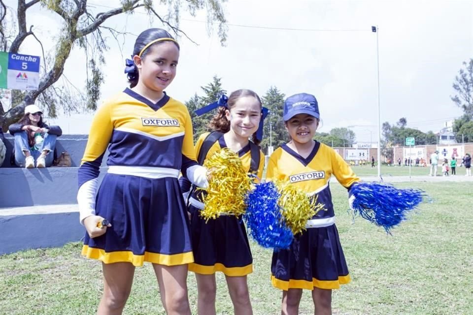 Isabel Castillo, Ana Badiola y Regina Boijseauneau (México)