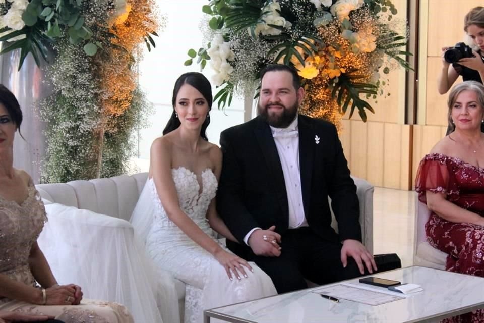 Ana Sofía Villarreal Navarro y Carlos Andrés Arenas Guerra