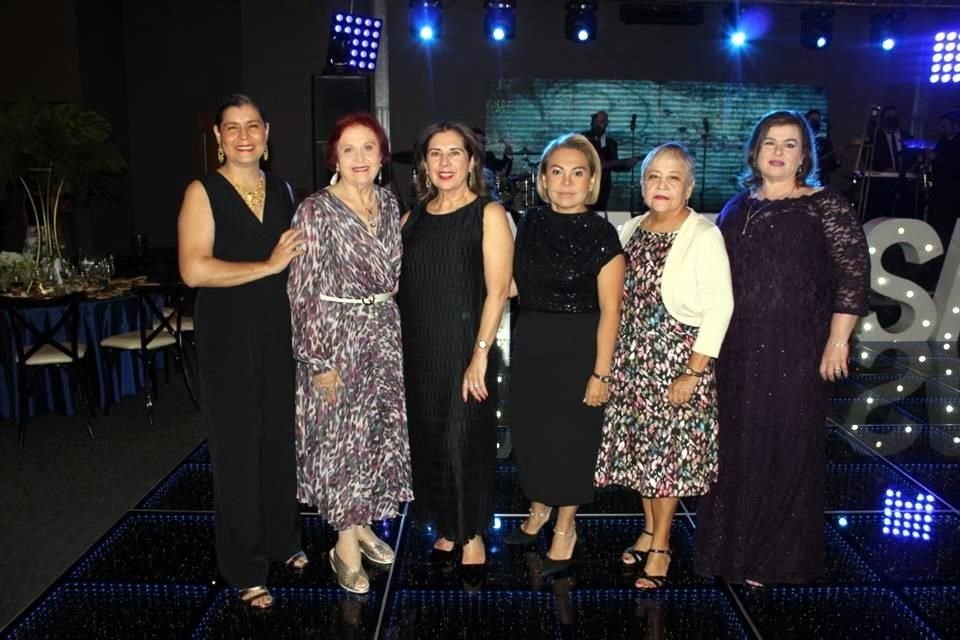 Diana Ordóñez, Julia de Quiñones, Laura Lozano, Rosy Salinas, Consuelos Rojas y Sandra Roel