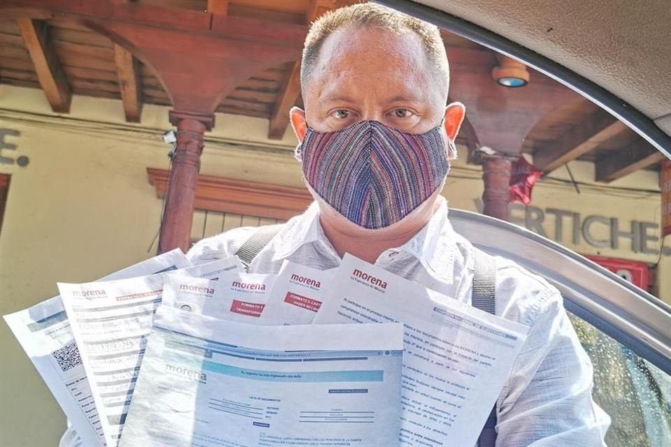 Yudiel Flores, ex aspirante de Morena en Chiapas, fue detenido por la presunta difusión de pornografía infantil, informó Fiscalía estatal.