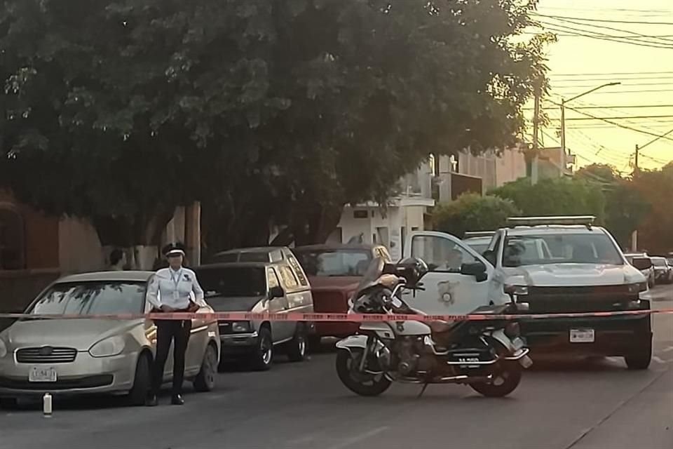 El accidente ocurrió en la  Colonia Blanco y Cuéllar en la Calle Puerto Melaque a la altura de Calle Pánfilo Pérez y la Calle Francisco Sarabia.