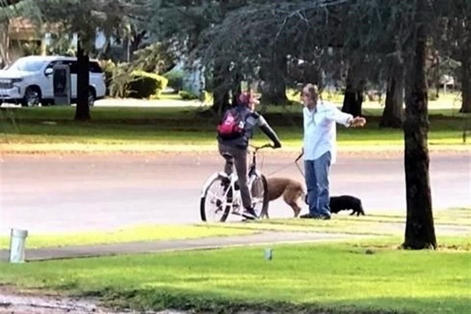 Captan a presunto agresor de Valle Real acercándose, junto con sus dos perros, a una casa donde tiene orden de restricción vigente.