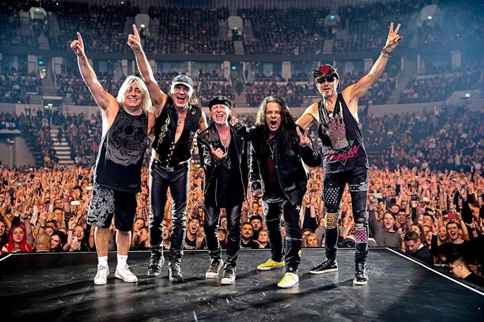 La banda Scorpions está cerca de cumplir seis décadas sin dejar de rockear; los alemanes cerrarán primer día del Hell & Heaven Open Air.