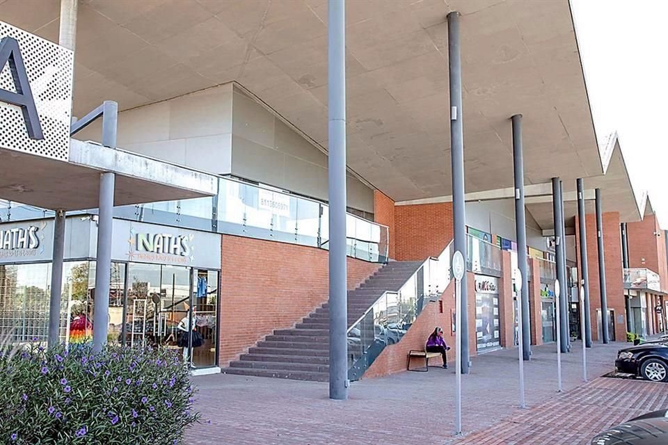 Paseo Rinconada cuenta con locales comerciales exclusivos para renta.