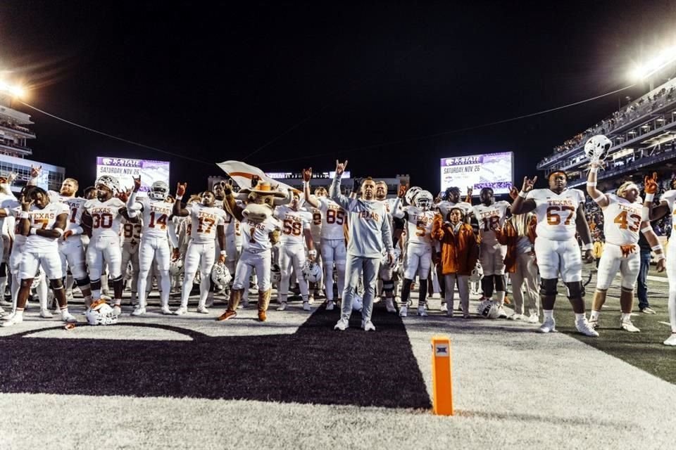 Texas Longhorns lleva marca de 6-3 en la temporada.