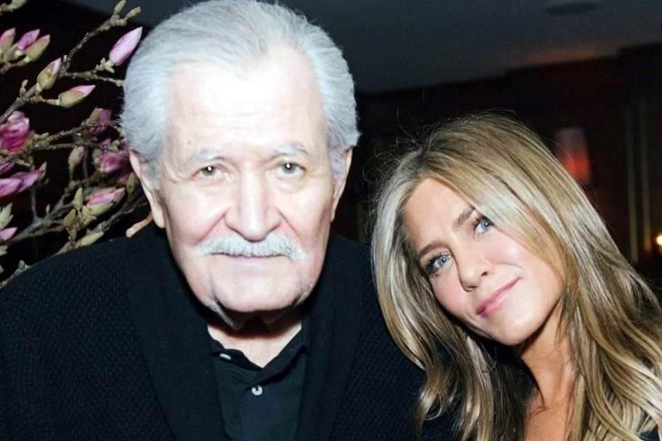 El actor John Aniston, conocido por su papel en 'Los Días de Nuestras Vidas' y padre de Jennifer Aniston murió a los 89 años.