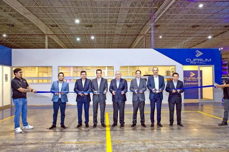 Ricardo Barrios, Héctor Cabrera, Jorge Estrada, Eugenio Clariond Reyes, Eugenio Clariond Rangel, Arnulfo Múzquiz y Erick Osorio.