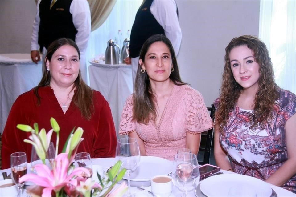 Dolly Lozano de Morales, Lenny Garza y Gaby Gutiérrez