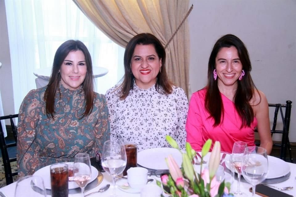 Adriana Villarreal de Espinosa, Claudia Cadena y Lisa Cárdenas