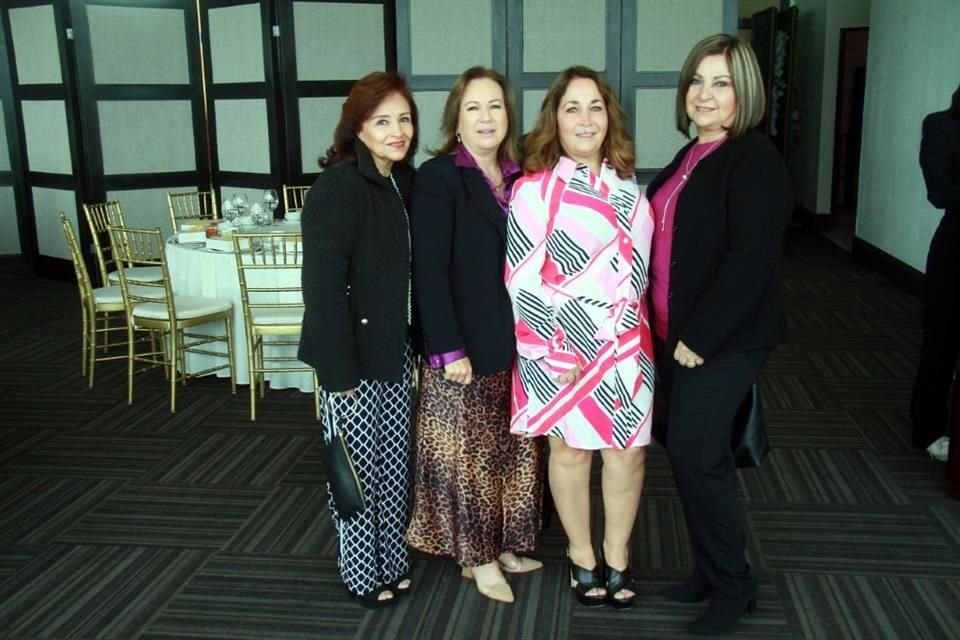 Carmelina Echeverría, Alma Nora González, Olga Leal y  Adriana García de Marines
