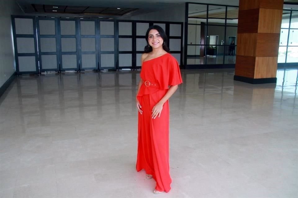 Montserrat Flores Lumbreras