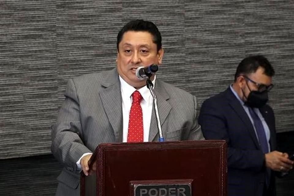 Fiscal de Morelos afirmó que llamado del titular de CES a no detenerse en la zona de Huitzilac significa 'doblar las manos' como autoridad.