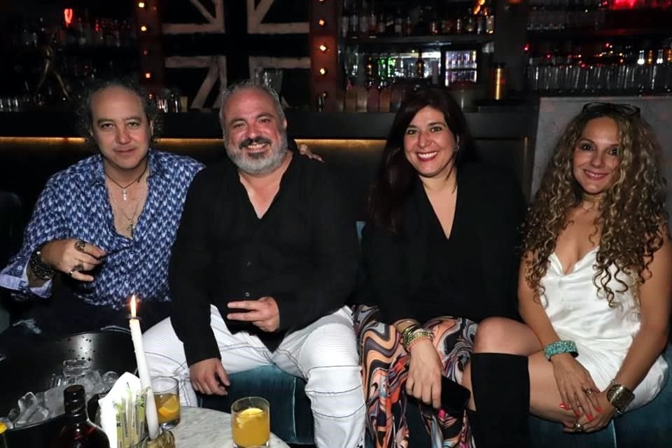 Aldo Elizondo, Ramiro Guerra, Caty García y Bety Ayala