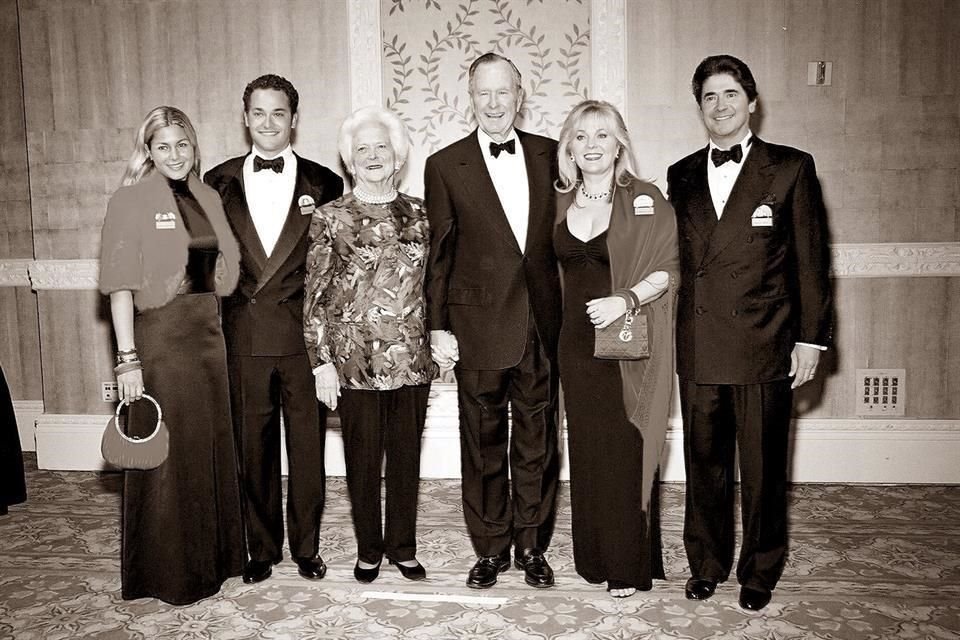 Liliana Sada Melo, Federico Sada Melo, Barbara Bush,  George H. W. Bush, ex Presidente de los Estados Unidos, Liliana Melo de Sada y Federico Sada González