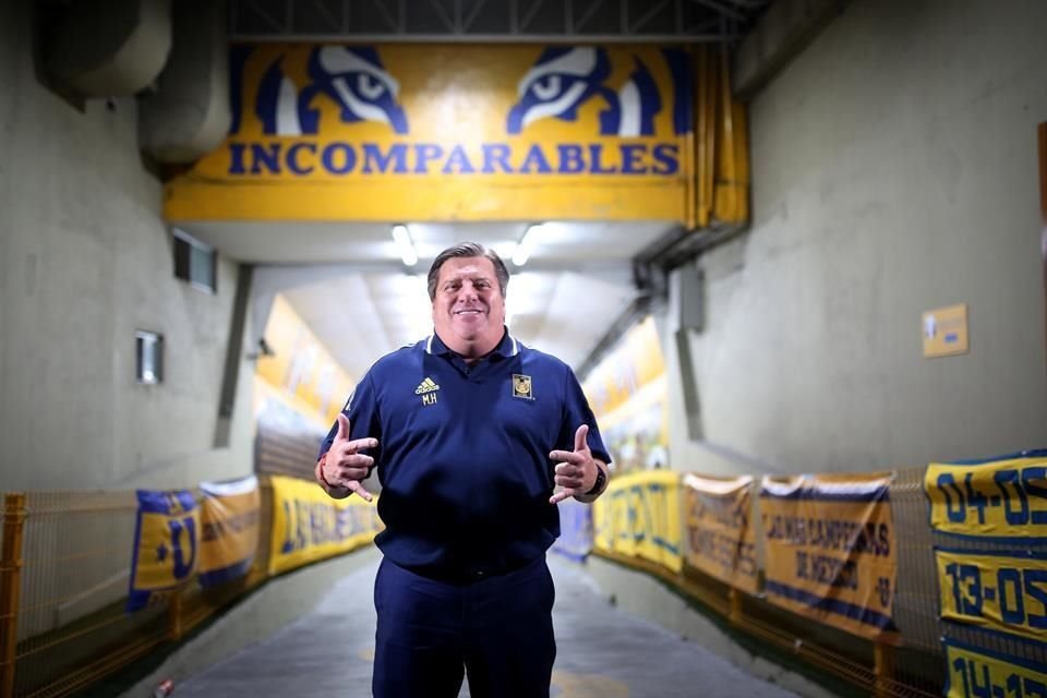 Miguel Herrera considera a la afición de Tigres como la mejor de México.