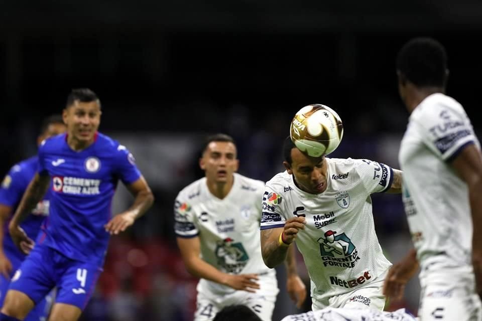 Pachuca olvidó la contundencia mostrada ante Chivas y América.