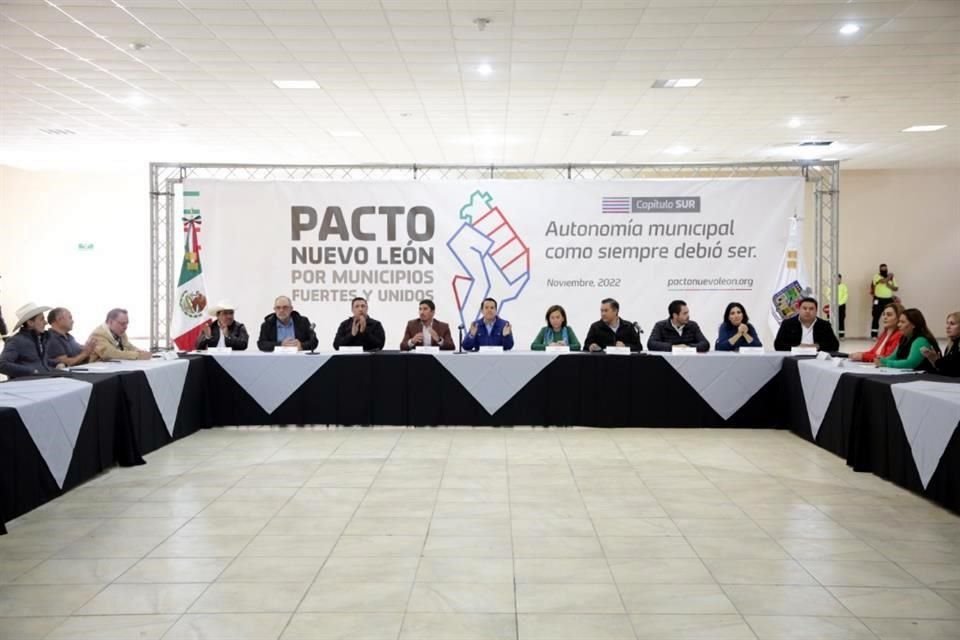 En el Municipio de Galeana se reúnen los ediles metropolitanos de San Nicolás, Daniel Carrillo y Cristina Díaz, de Guadalupe.