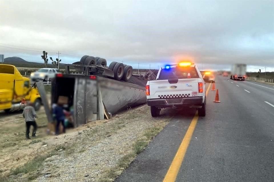 Aunque conductores han reportado dificultades al conducir en zonas montañosas, no se han registrado accidentes o cierres por malas condiciones climatológicas.