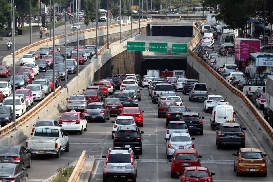Ayer por la mañana, la Semovi reportó que la atención se había regularizado y por la tarde informó que la red del Repuve sigue con interrupciones.